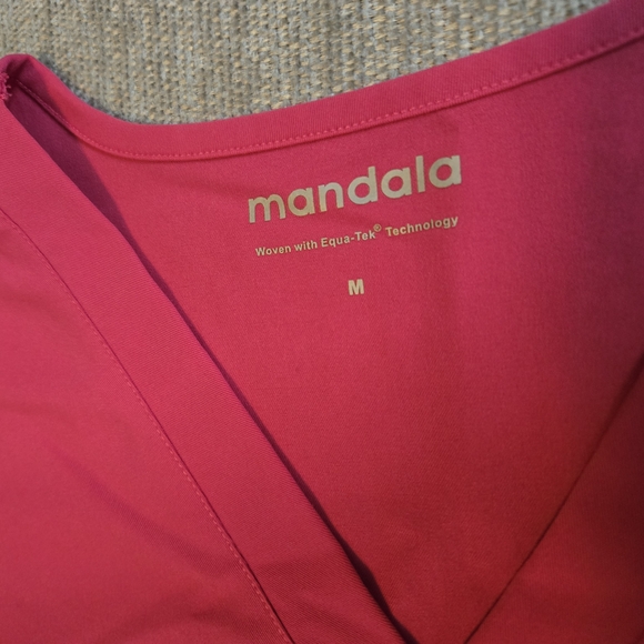 Women's Mandala One Pocket Scrub Set High Waisted in Hot Pink M - Picture 2 of 7